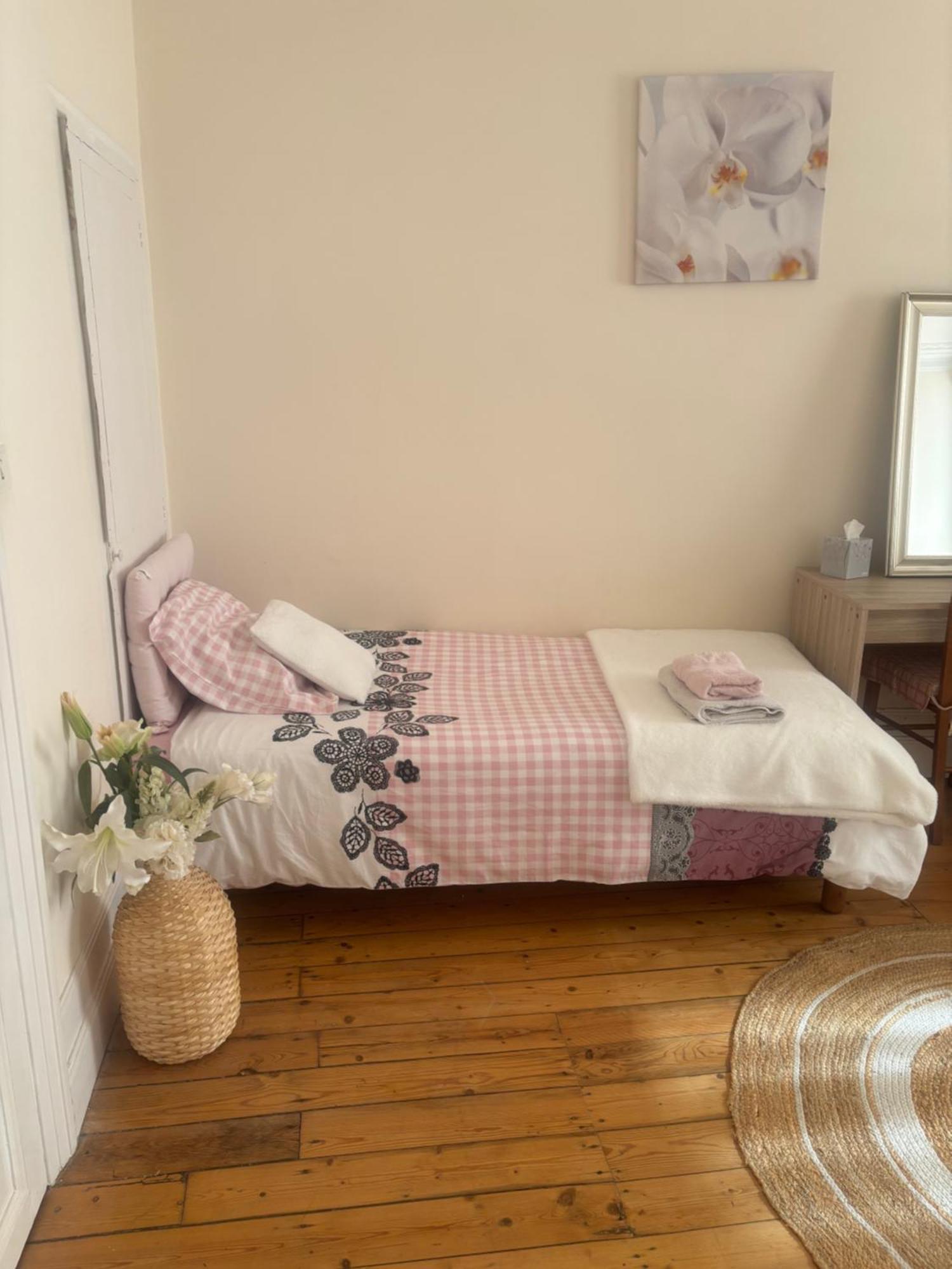 La Maison D'Hotes Du Chapelier Esperaza Ngoại thất bức ảnh